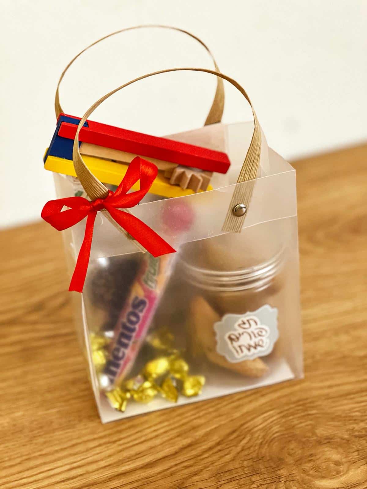 משלוח מנות אישי בשקית שקופה – תמונה 3