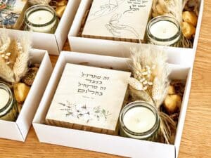 מארז שירתא עם זרון מיובש